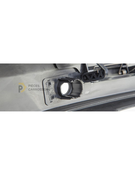 Pare-choc avant Audi Q5 8R apprêté avec lave-phare et capteur