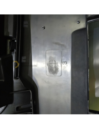 Pare-choc avant noir Mercedes VITO W639 avec grille