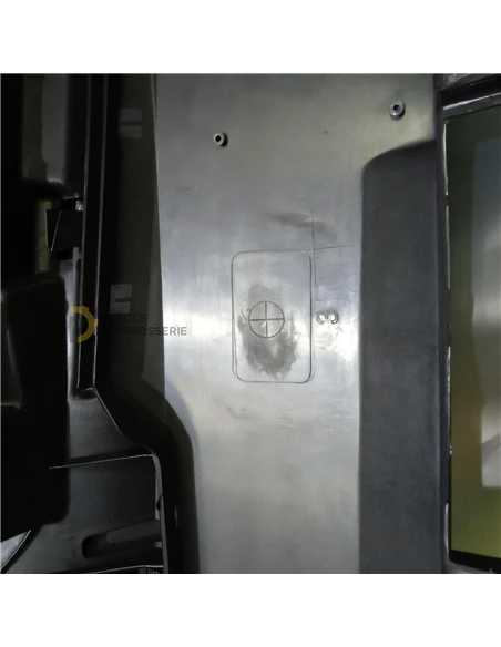 Pare-choc avant noir Mercedes VITO W639 avec grille