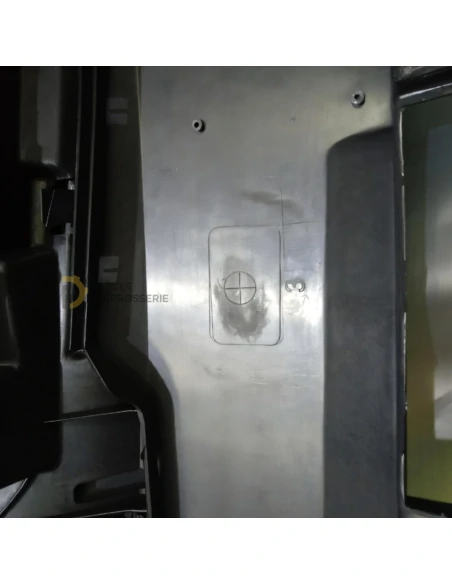 Pare-choc avant noir Mercedes VITO W639 avec grille