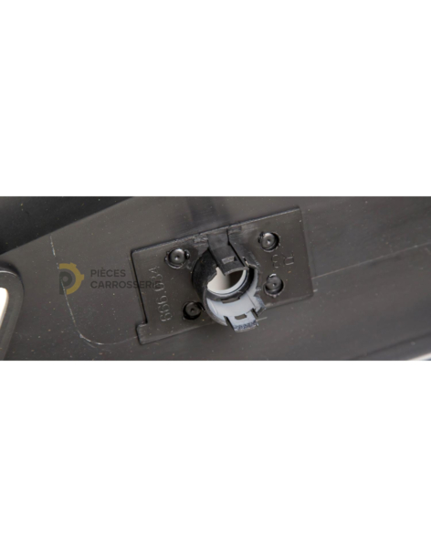 Pare-choc avant Opel ASTRA K apprêté avec 2 trous capteurs 2