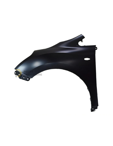 Aile avant gauche TOYOTA VERSO avec trous feu 06/09-12/12